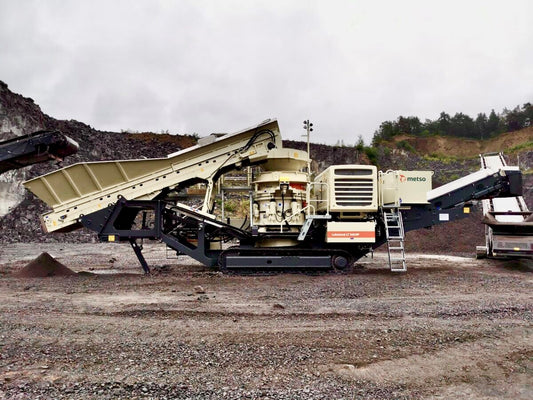 Used Metso Lokotrack LT300HP Mobile Cone Plant